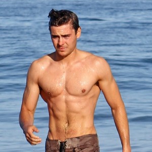 Zac Efron muscolosissimo