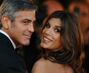 La Canalis lancia un ultimatum a Clooney